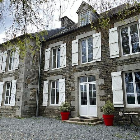 La Maison Des Amis En Normandie Pontfarcy Экстерьер фото