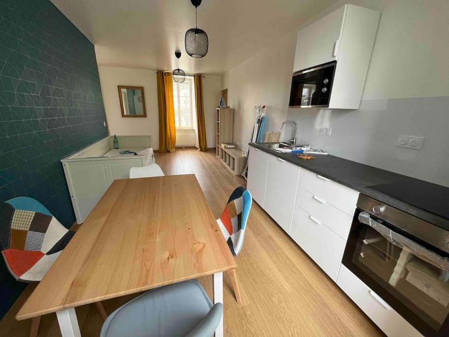 La Maison Des Amis En Normandie Pontfarcy Экстерьер фото