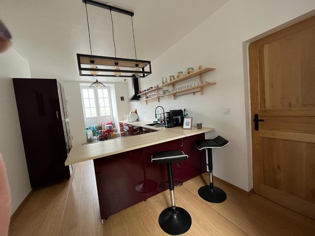 La Maison Des Amis En Normandie Pontfarcy Экстерьер фото